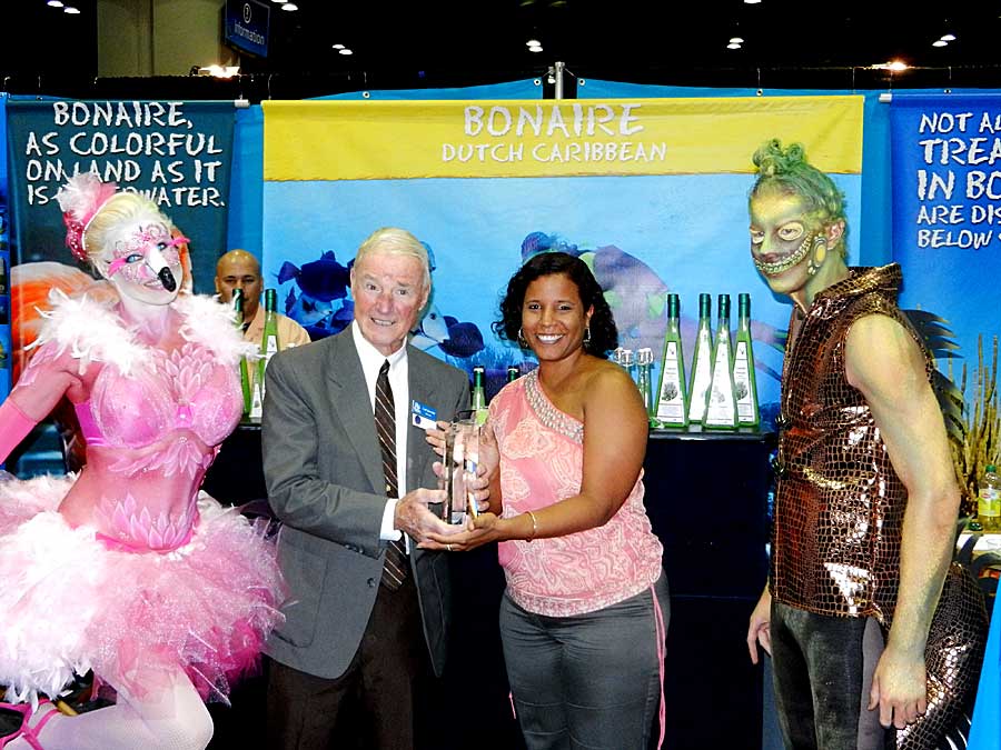 Carl's Bonaire Lifetime Achievement Award